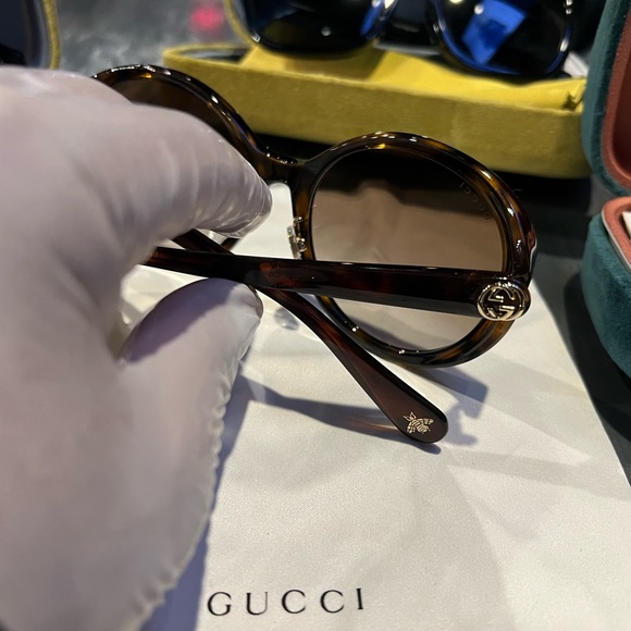 GUCCI 🇮🇹 - Picture 2 of 4